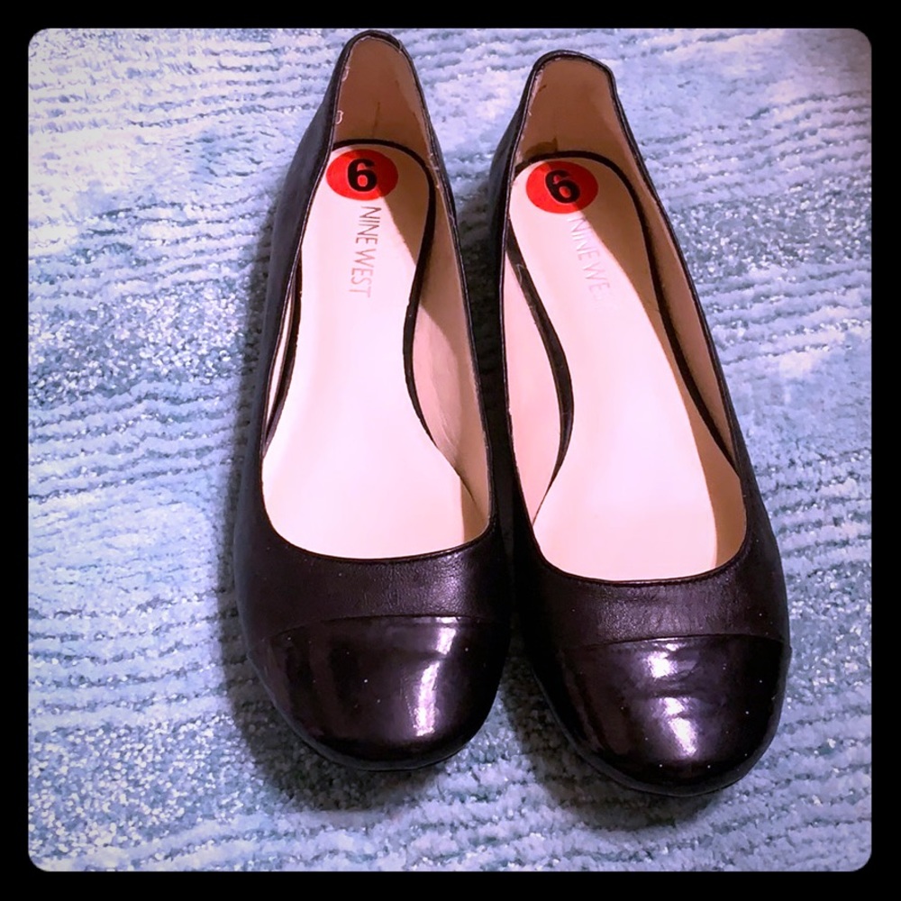 Nine West Flats.